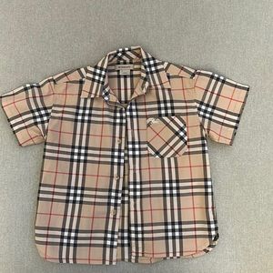 Burberry boys dress shirt sz 4yr